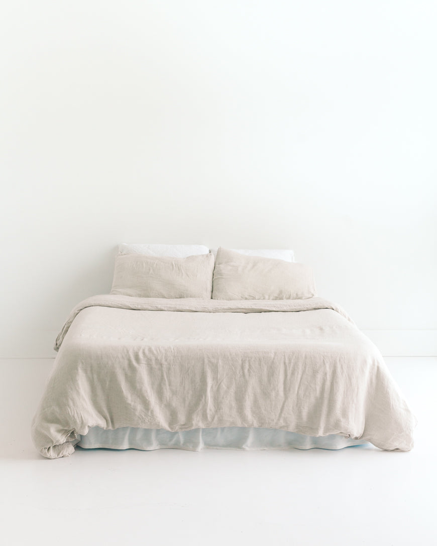 Natural Chambray Linen Duvet Cover Set — linen texture
