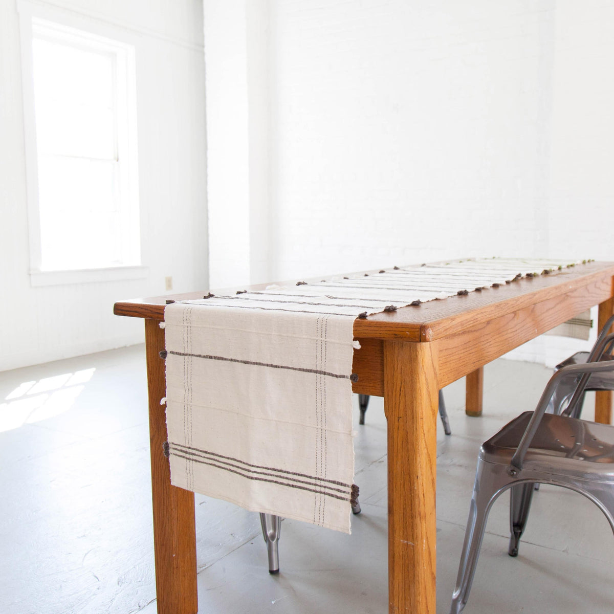 Coastal Table Layer handwoven cotton runner — end detail