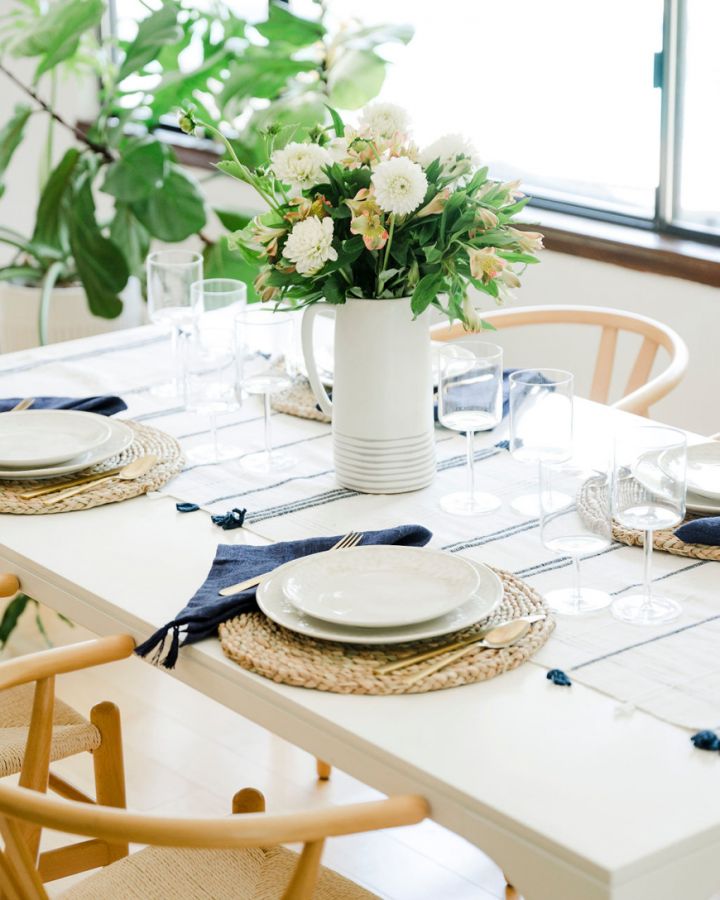 Coastal Table Layer handwoven cotton runner — woven detail